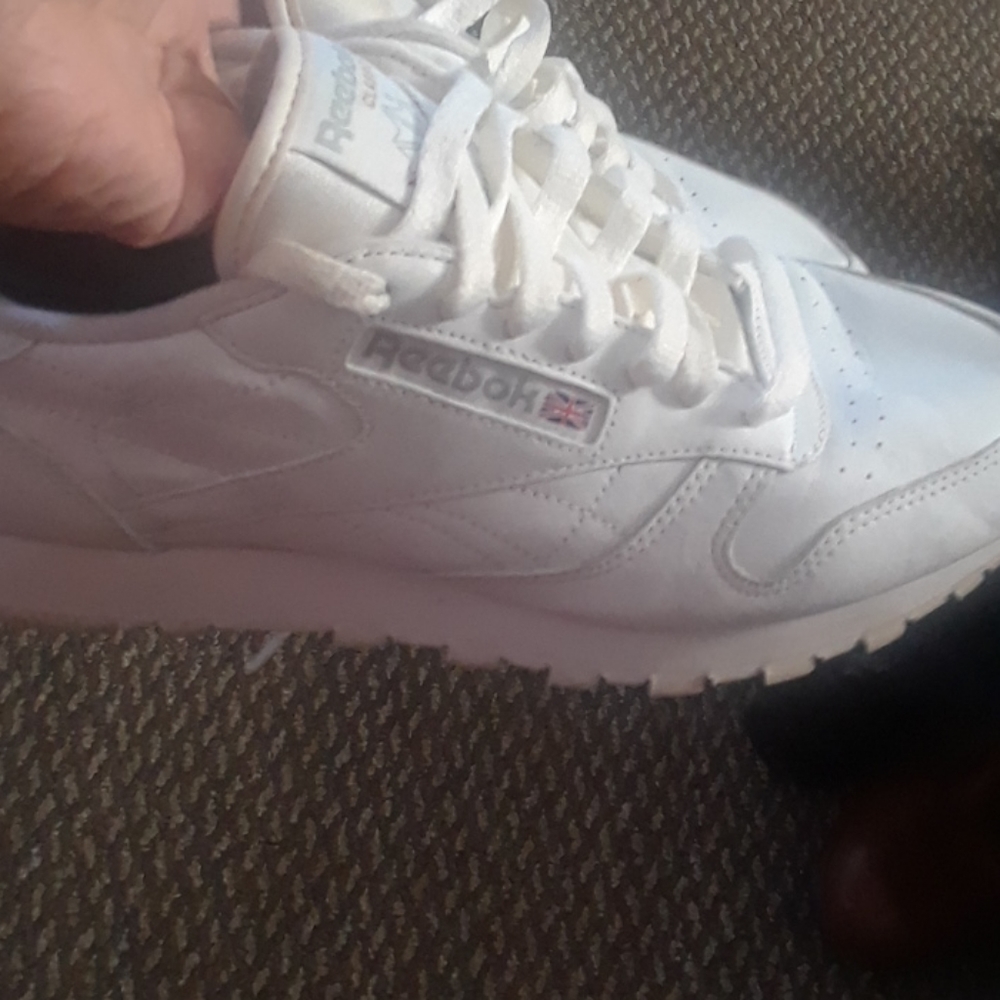 Women's sneakers
